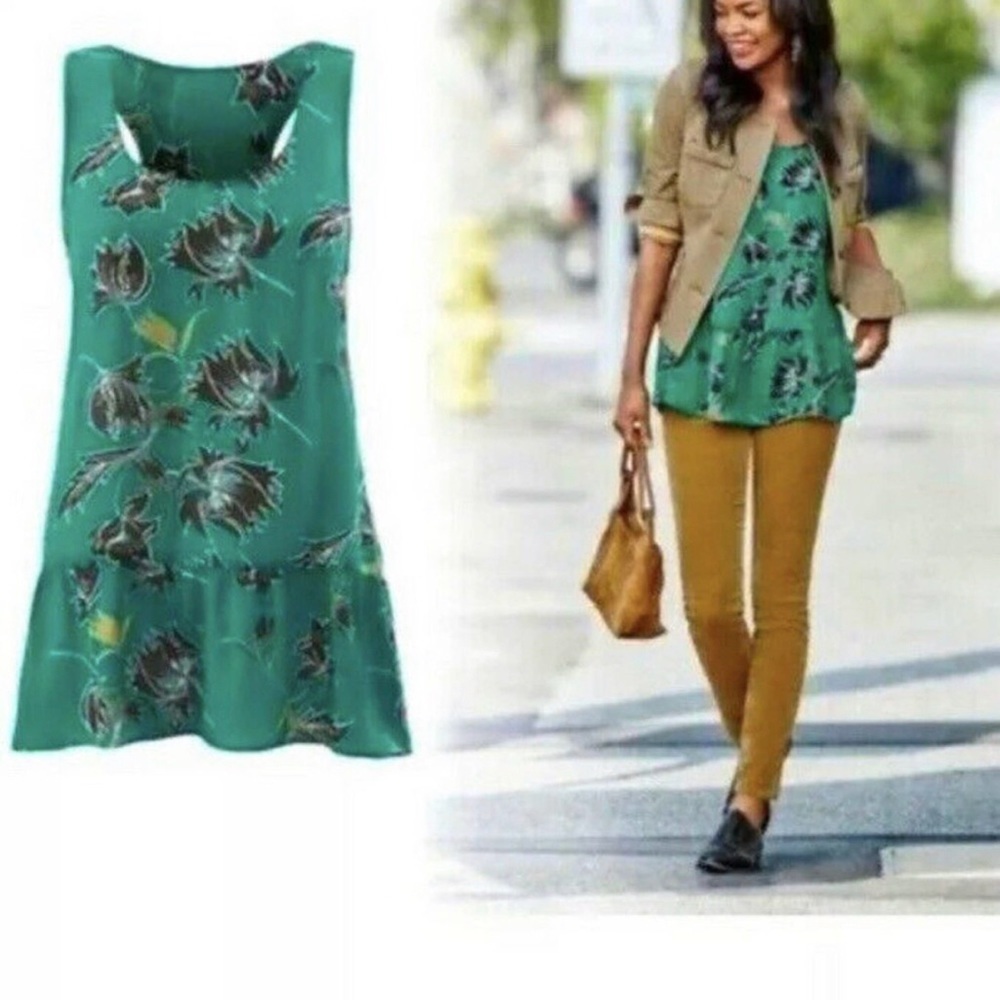 NEW CAbi Zoe Falling Flowers Green, Black, Blue Sleeveless Top Style 3276 Size M
